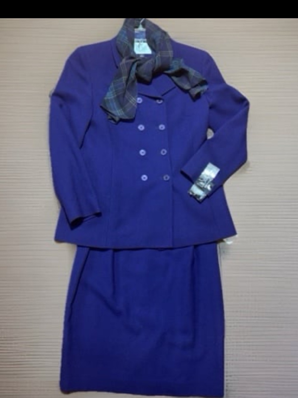 NWTs Le Suit Vintage Blazer And Pencil Skirt Suit set, Women’s Size 6P